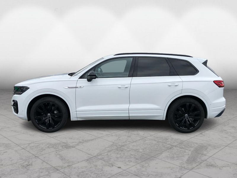 Volkswagen Touareg 3.0 TDI R-Line - fotka 3 z 30