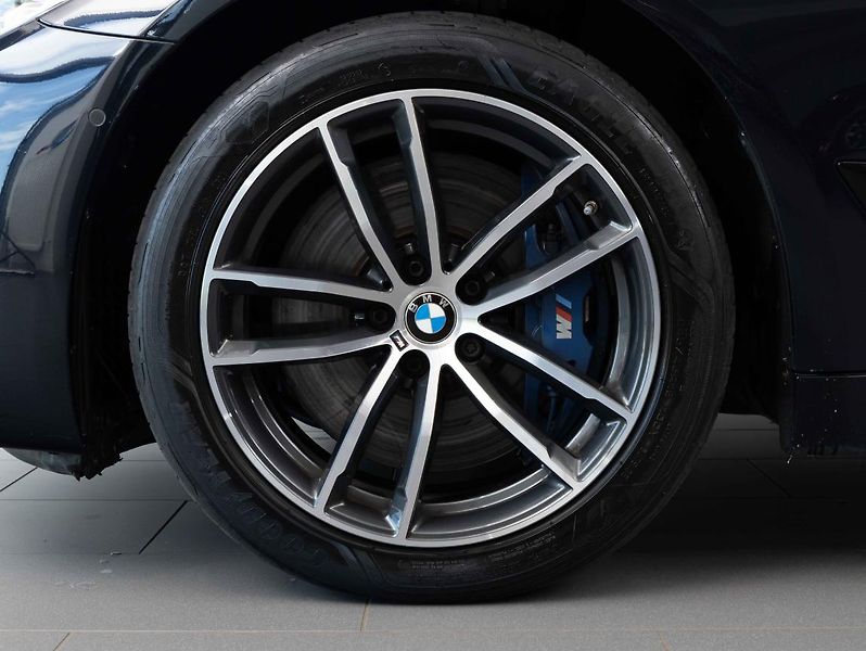 BMW Řada 5 540d xDrive Limousine - fotka 6 z 21