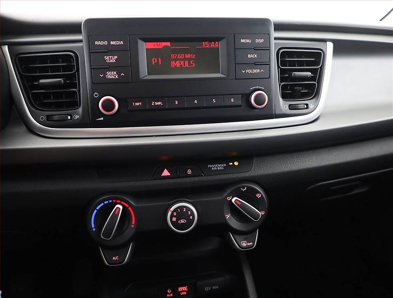 Kia Rio (2018) 1.25 CVVT, Serv.kniha - fotka 10 z 17