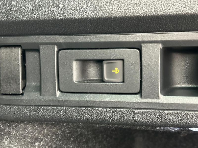 Škoda Octavia 2.0 TSI 4x4 SportLine - fotka 28 z 28