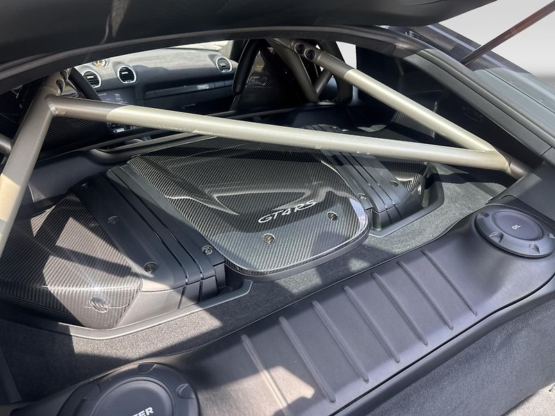 Porsche Cayman GT4 RS - fotka 23 z 30