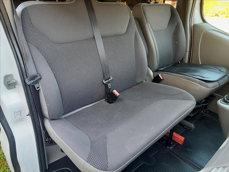 Opel Vivaro 2.0 CDTI  9.MÍST - fotka 27 z 44