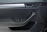 Škoda Superb - náhled 11