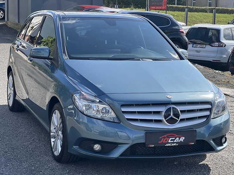 Mercedes-Benz Třídy B B180 1.6i 90kw KAMERA NAVI ALU - fotka 3 z 50
