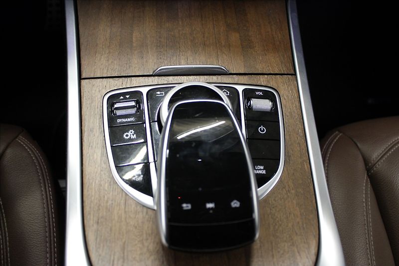 Mercedes-Benz Třídy G 2,9 350d 9G AMG, BURMESTER 4M - fotka 31 z 43