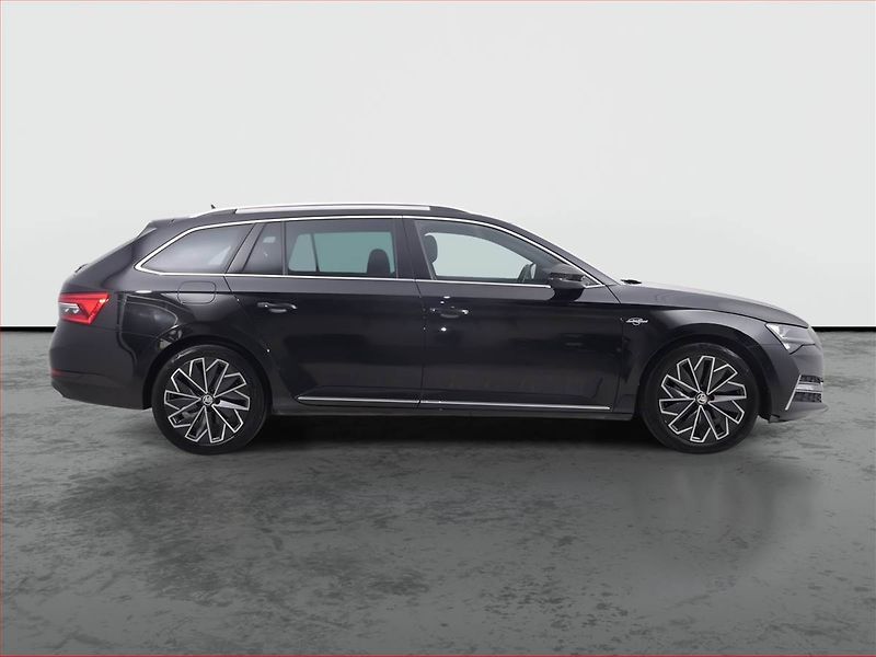 Škoda Superb (2021) Laurin&Klement 2.0 TDI - fotka 6 z 23