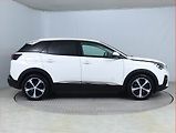 Peugeot 3008 (2020) 1.5 BlueHDi, ČR,1.maj - náhled 6