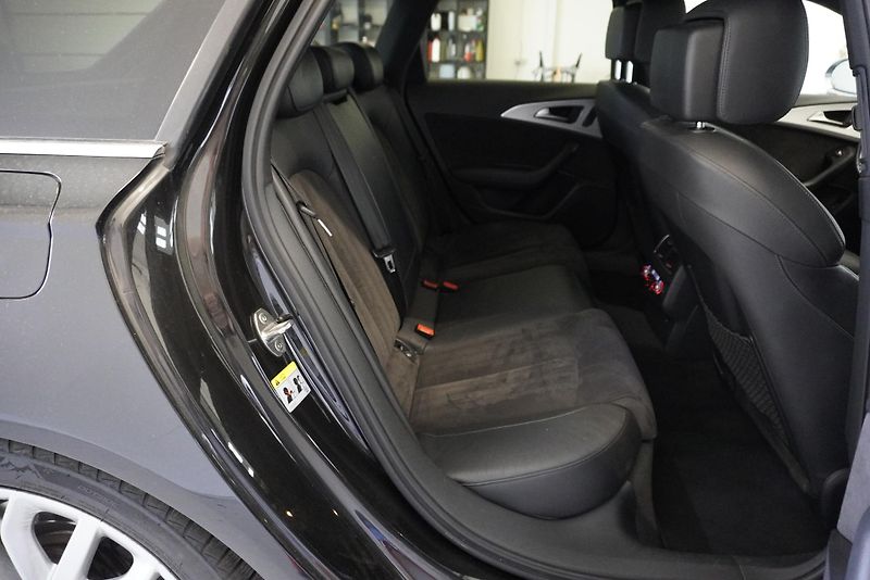 Audi S6 4.0 V8 TFSI 309kW QUATTRO TOP  - fotka 28 z 29