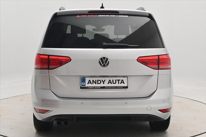 Volkswagen Touran 2,0 TDI 110kW DSG LED TAŽNÉ Zá - fotka 6 z 32