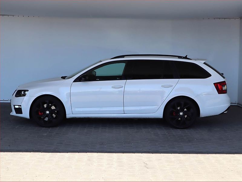 Škoda Octavia (2015) RS 2.0 TDI, Automat - fotka 3 z 21