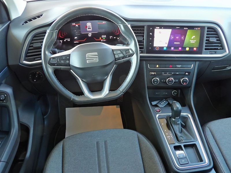 Seat Ateca 2.0TDI 110kW DSG Virtual LED - fotka 7 z 30