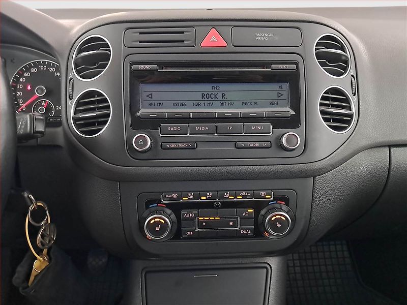 Volkswagen Golf Plus (2009) Comfortline 1.4 TSI, nová STK - fotka 12 z 17
