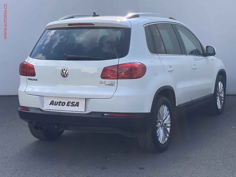 Volkswagen Tiguan (2014) 2.0 TDi, CUP, navi, panor - fotka 4 z 17