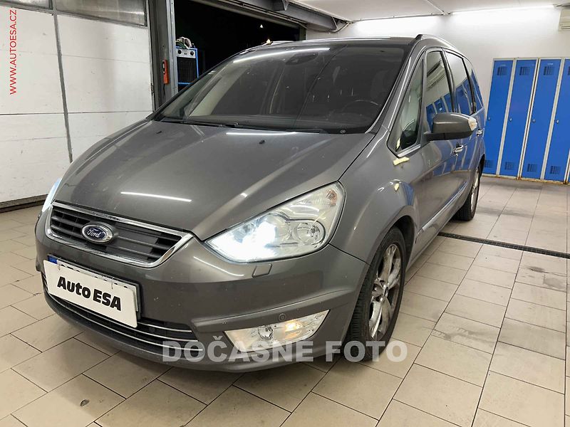 Ford Galaxy (2013) 2.0 EB, 1.maj, servis.kniha - fotka 1 z 3