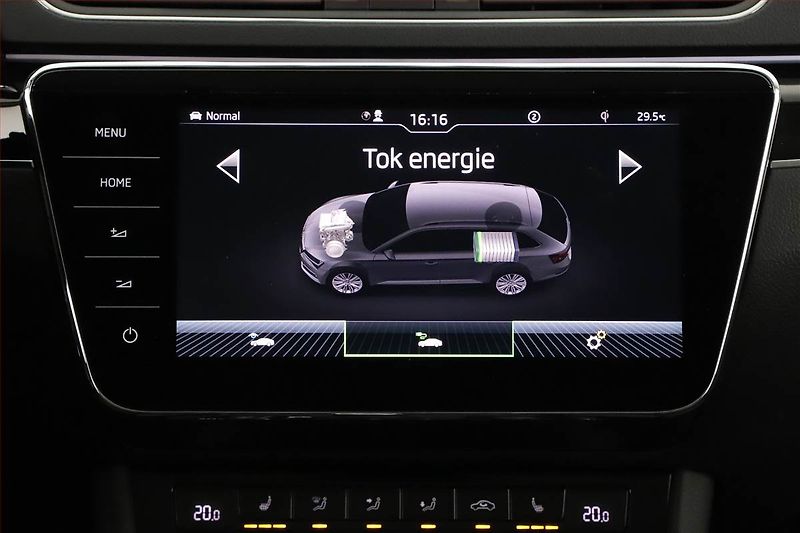 Škoda Superb (2021) Laurin&Klement iV 1.4 TSI PHEV - fotka 17 z 26
