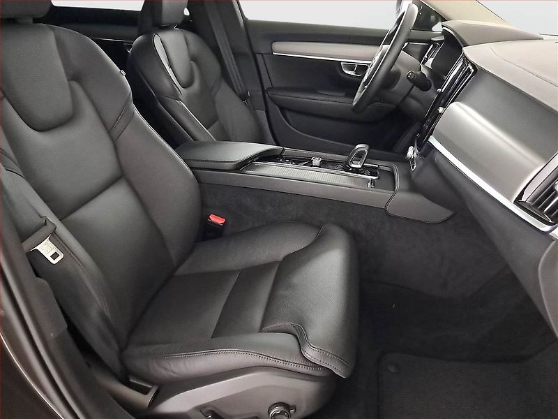 Volvo V90 (2023) Cross Country - fotka 9 z 23