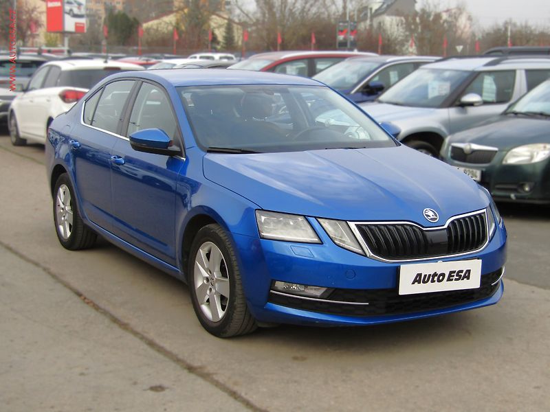 Škoda Octavia (2017) 1.6TDi, ČR, STK11/27 - fotografie inzerátu