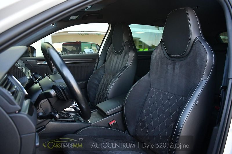 Škoda Superb 2,0TDI SPORTLINE 147KW DSG 4x4 - fotka 11 z 56
