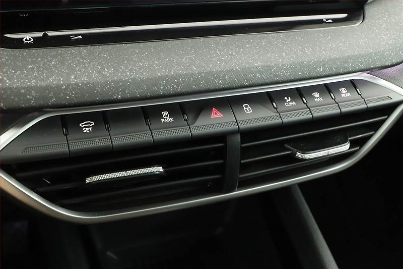 Škoda Octavia (2024) Top Selection 2.0 TDI - fotka 16 z 20