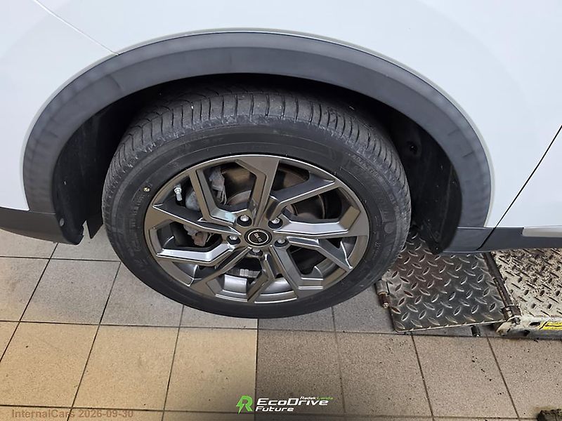MG ZS (2021) Luxury 44,5 kWh, (143 koní) - fotka 9 z 11
