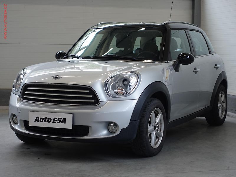 Mini Countryman (2012) 1.6i, ČR, AT, AC - fotka 3 z 17