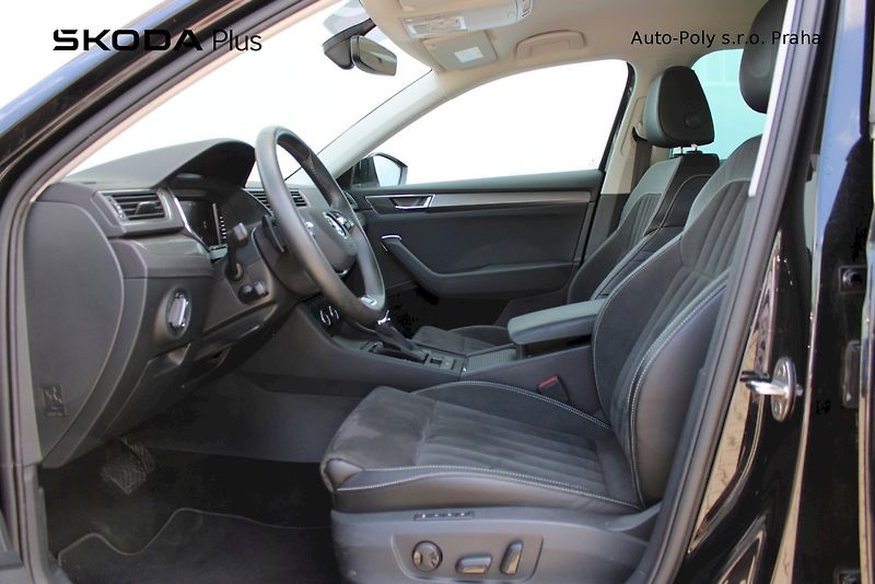 Škoda Superb (2023) 2.0 TDI 110 kW Style - fotka 10 z 25