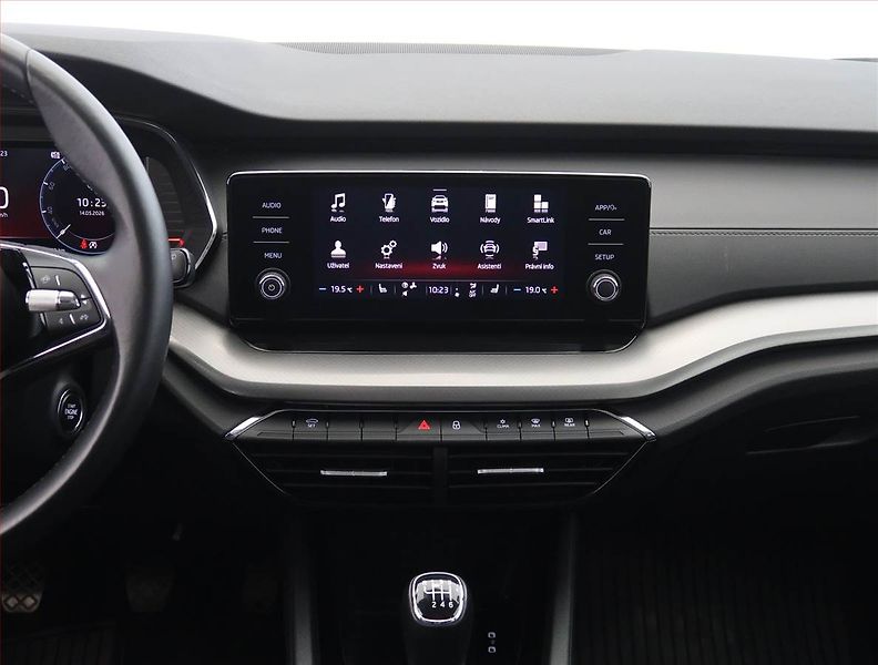 Škoda Octavia (2022) Ambition 2.0 TDI, Serv.kniha - fotka 12 z 24
