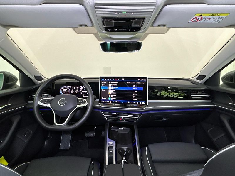 Volkswagen Passat 110kw DSG - fotka 5 z 31