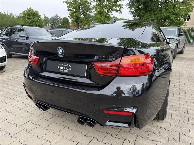 BMW M4 Competition - fotka 6 z 26