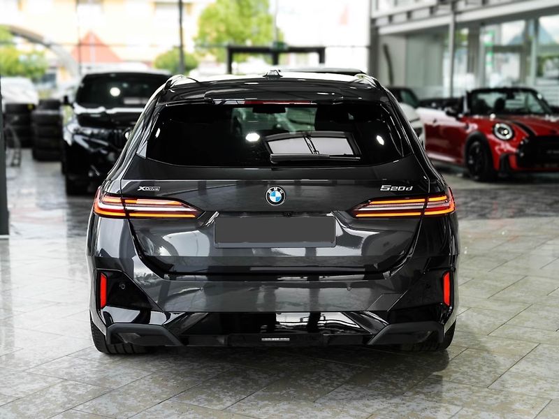 BMW Řada 5 520d xDrive M-Sport DrivAs+ HK - fotka 5 z 22