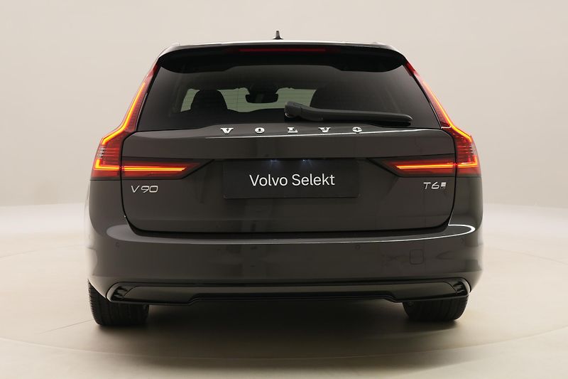 Volvo V90 T6 AWD RECHARGE DARK PLUS AUT - fotka 12 z 54