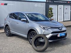 Toyota RAV4 2.5HSD, ČR, Selection, navi - fotografie inzerátu