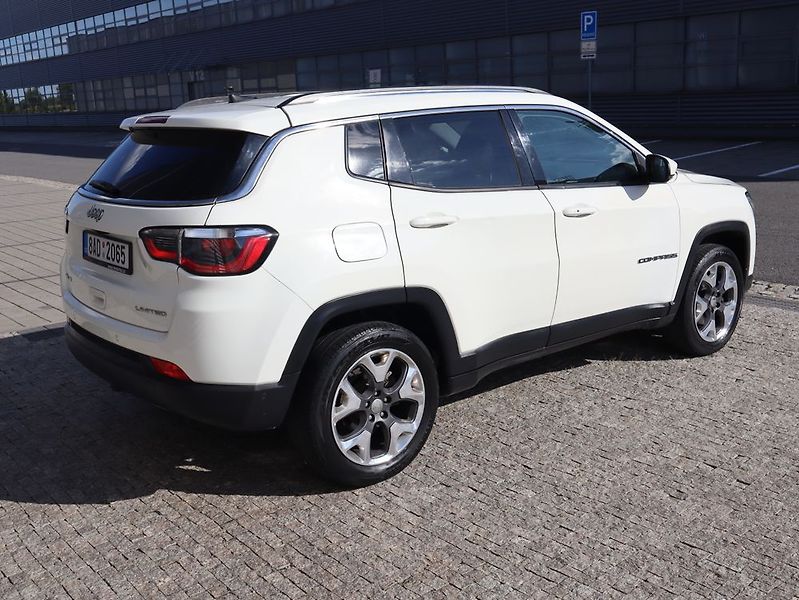 Jeep Compass (2020) - fotka 5 z 52