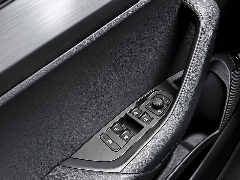 Škoda Karoq (2020) 1.5 TSI 110 kW DSG STYLE - fotka 31 z 41