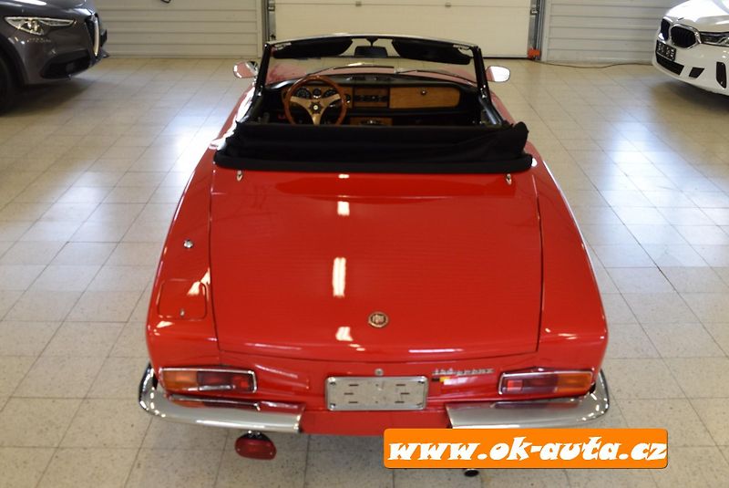 Fiat 124 Spider 1.6 SPORT SPIDER rv 1969 - fotka 8 z 50