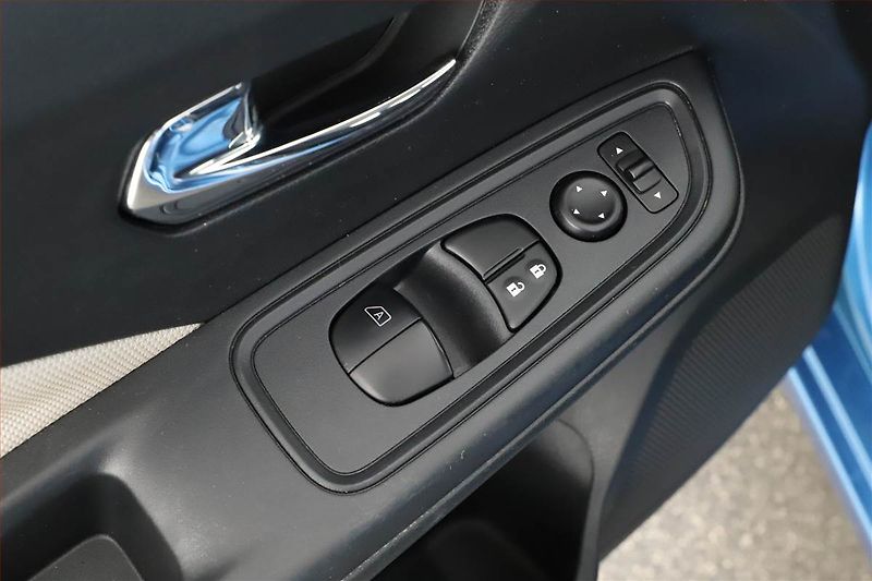 Nissan Micra (2019) 1.0 IG, Serv.kniha, Tempomat - fotka 10 z 12
