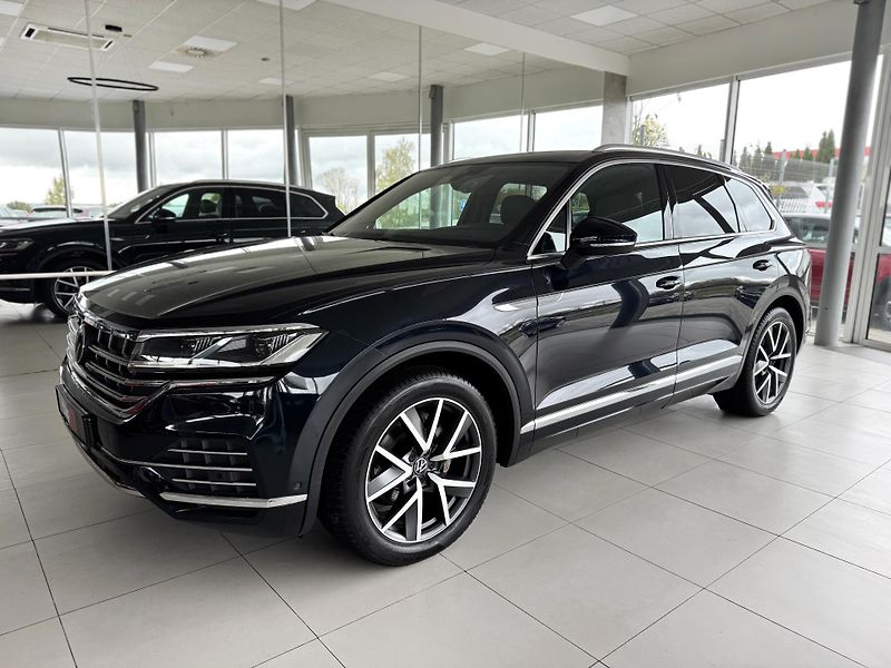 Volkswagen Touareg 3,0TDI 210kW*Discover*Vzduch - fotka 2 z 46