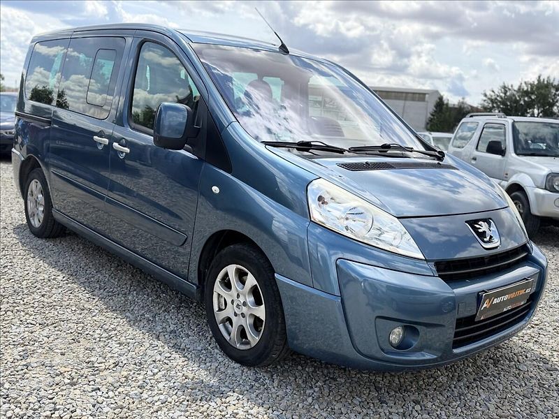 Peugeot Expert 2,0 100kW NAVI,TAŽNÉ,8 SEDADEL - fotka 3 z 28