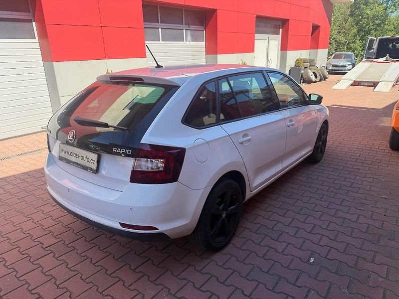 Škoda Rapid (2016) 1.4 TSI 92KW, Style Plus - fotka 2 z 3