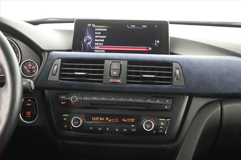 BMW Řada 3 (2014) 320 d xDrive, 4X4, Navi - fotka 10 z 20