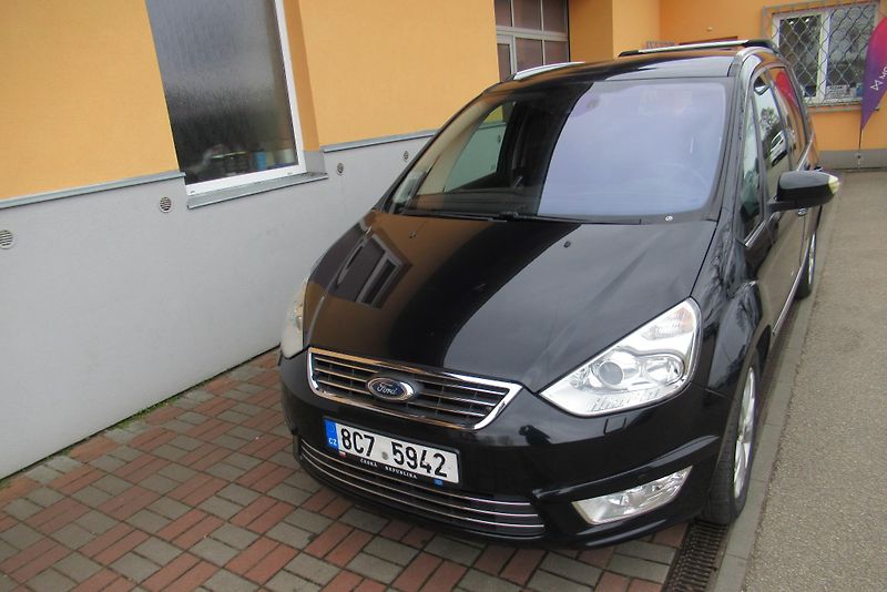 Ford Galaxy 2.0TDCi AUT.KLIMA TAŽNÉ 1,8t - fotka 8 z 27