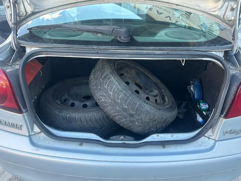 Renault Mégane (2001) 1.6i 16V - 79KW - fotka 11 z 20
