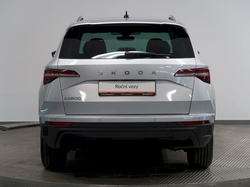Škoda Karoq (2025) TOP SELECTION 1.5TSI 110KW DSG - fotka 9 z 41
