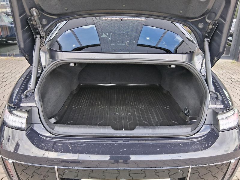 Hyundai Ioniq 6 STYLE PREMIUM 4x4 239 kW - fotka 6 z 44