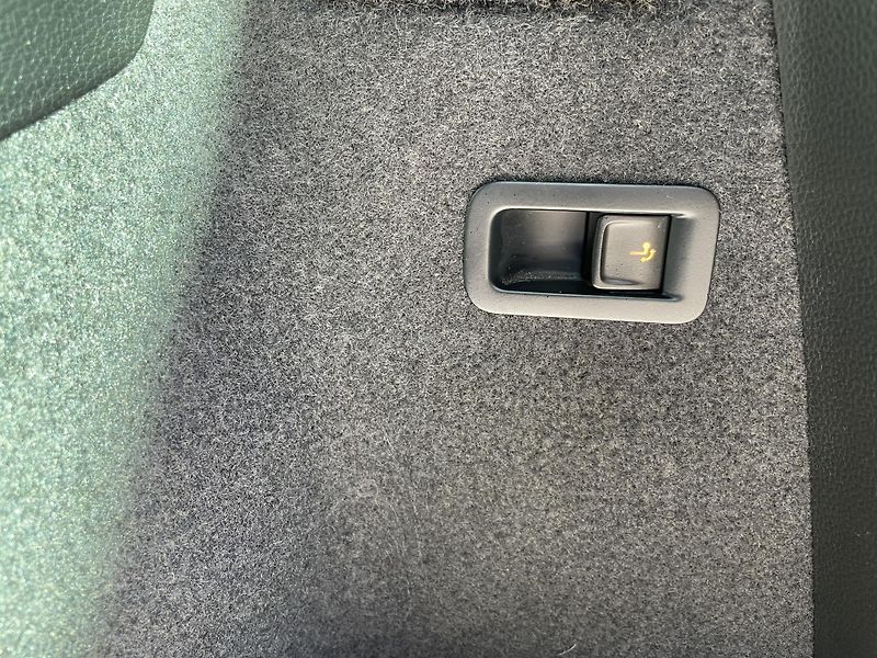 Škoda Karoq (2020) 1.5 TSI 110 kW DSG STYLE - fotka 34 z 38