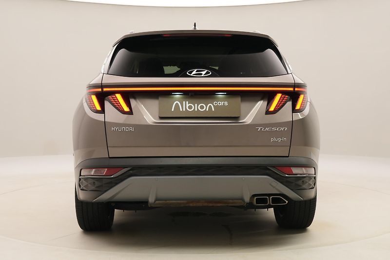 Hyundai Tucson 1.6 T-GDI PHEV AWD REZERVACE - fotka 11 z 50