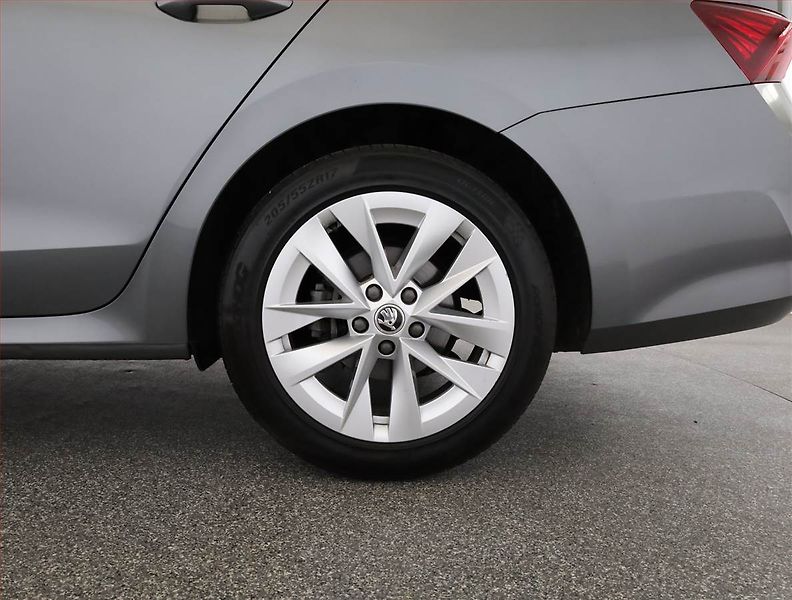 Škoda Octavia (2022) Style 2.0 TDI, Automat - fotka 21 z 22