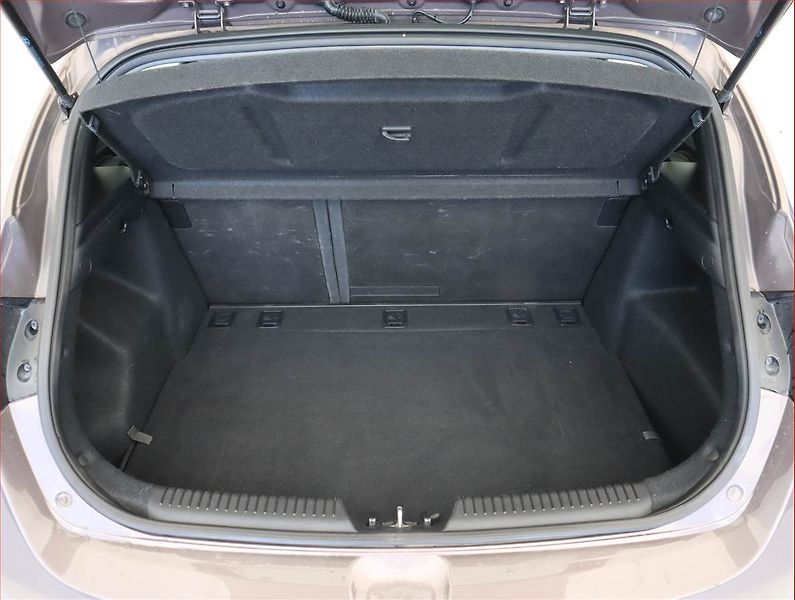 Hyundai i30 (2014) 1.4 CVVT - fotka 14 z 14
