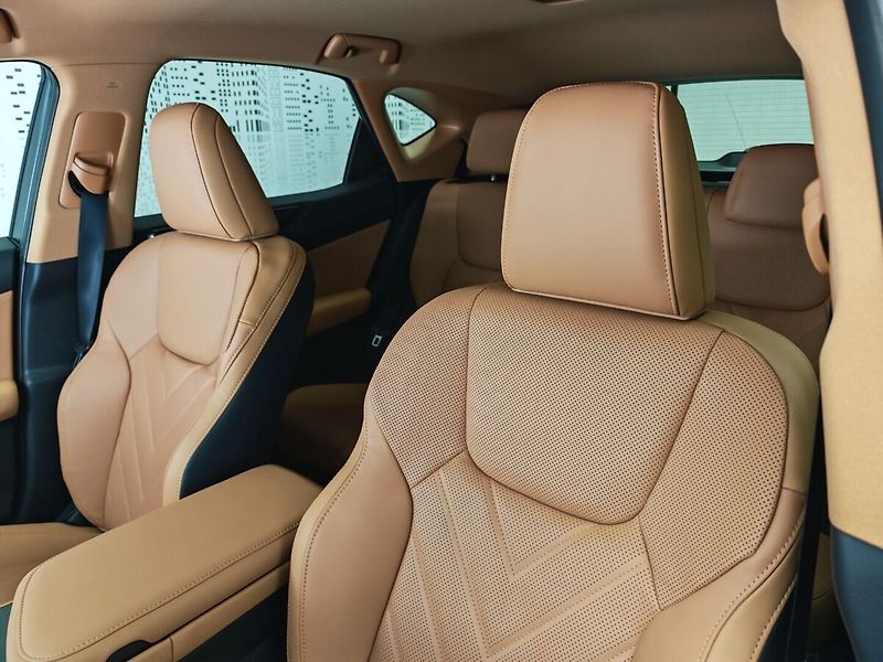 Lexus NX 350h 350h PRESTIGE - fotka 19 z 46