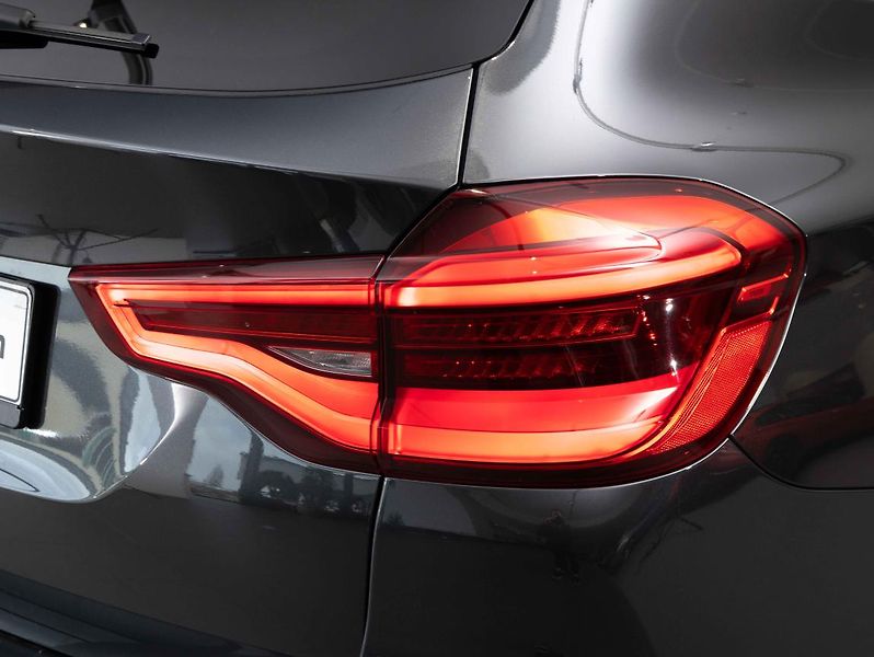 BMW X3 M40d - fotka 10 z 23